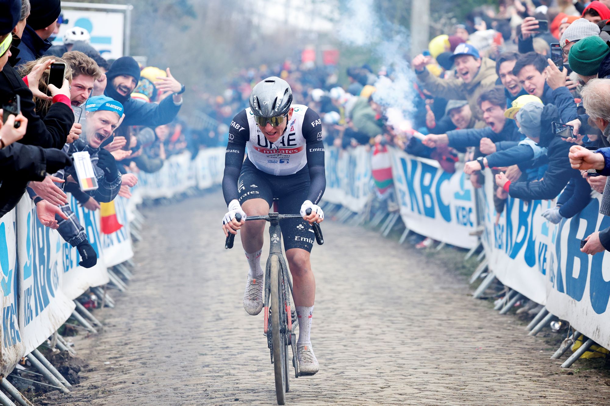 Tadej Poga&#269;ar continues to transcend the limits of a Tour de France winner